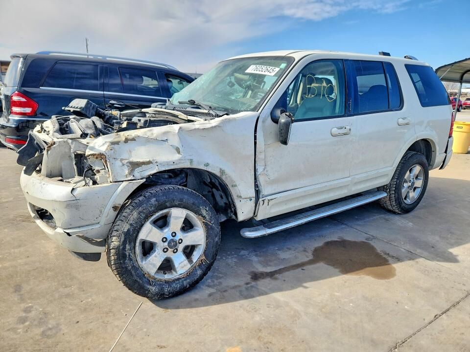 2004 FORD Explorer