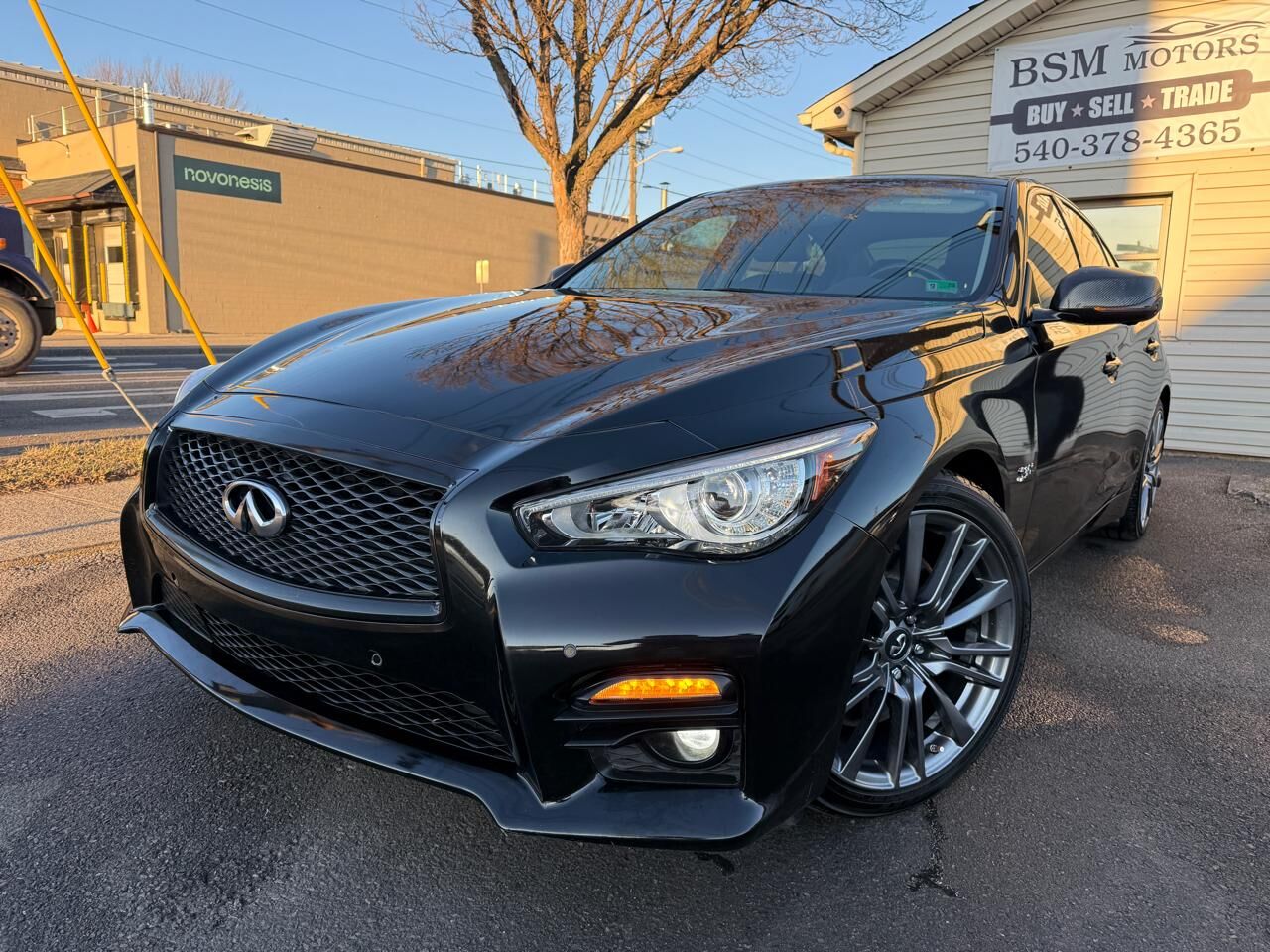 2017 INFINITI Q50