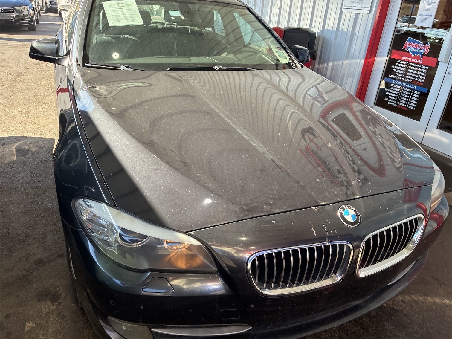 BMW 528i