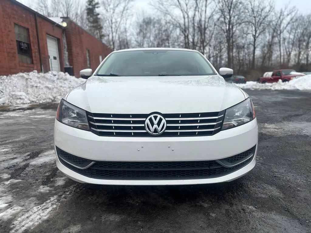 2014 VOLKSWAGEN Passat
