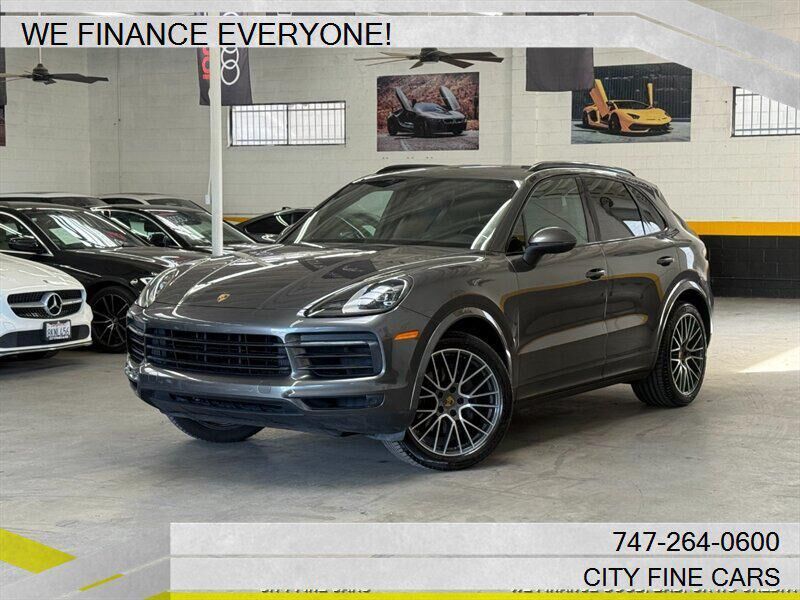 2020 PORSCHE Cayenne