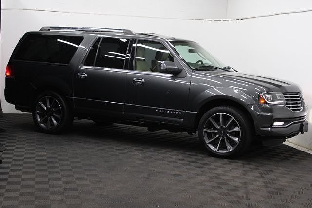 2017 LINCOLN Navigator L