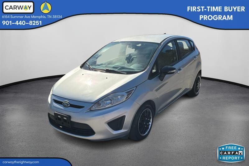 2013 FORD Fiesta