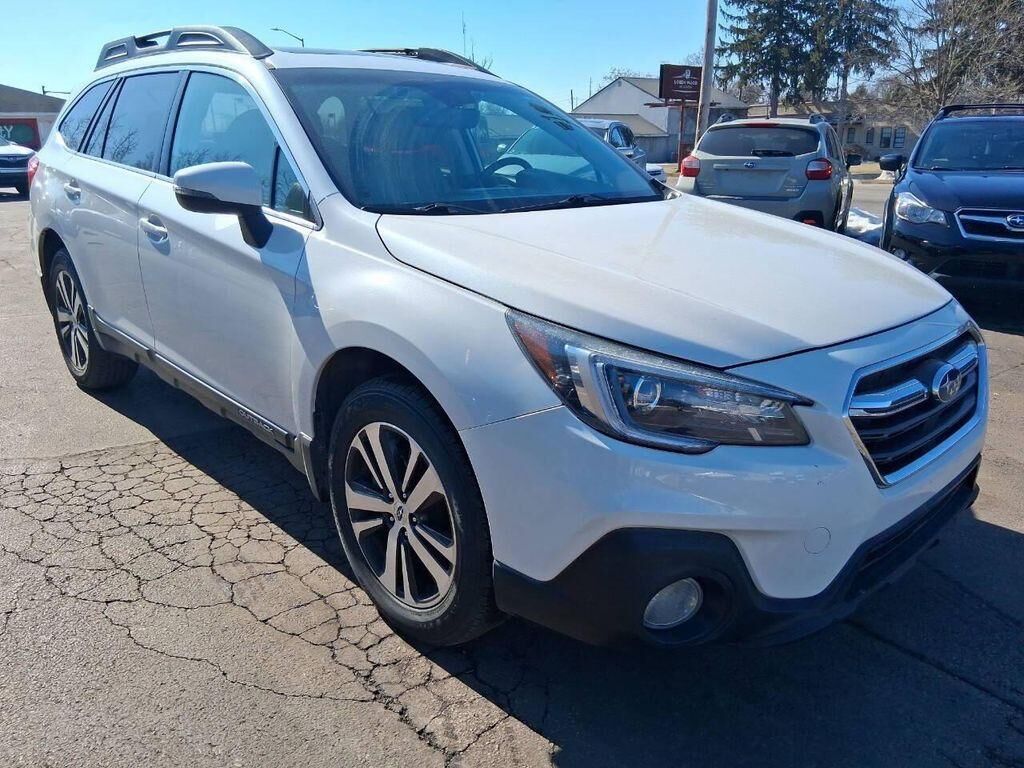 2018 SUBARU Outback