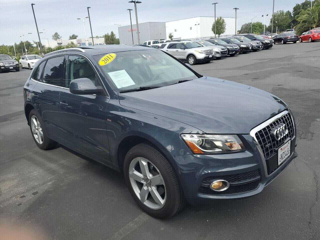 2011 AUDI Q5
