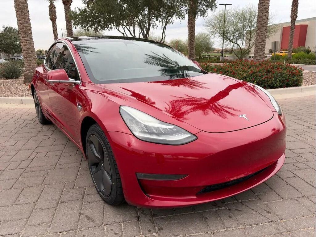 2018 TESLA Model 3