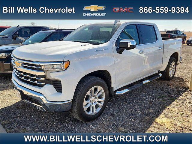 2024 CHEVROLET Silverado