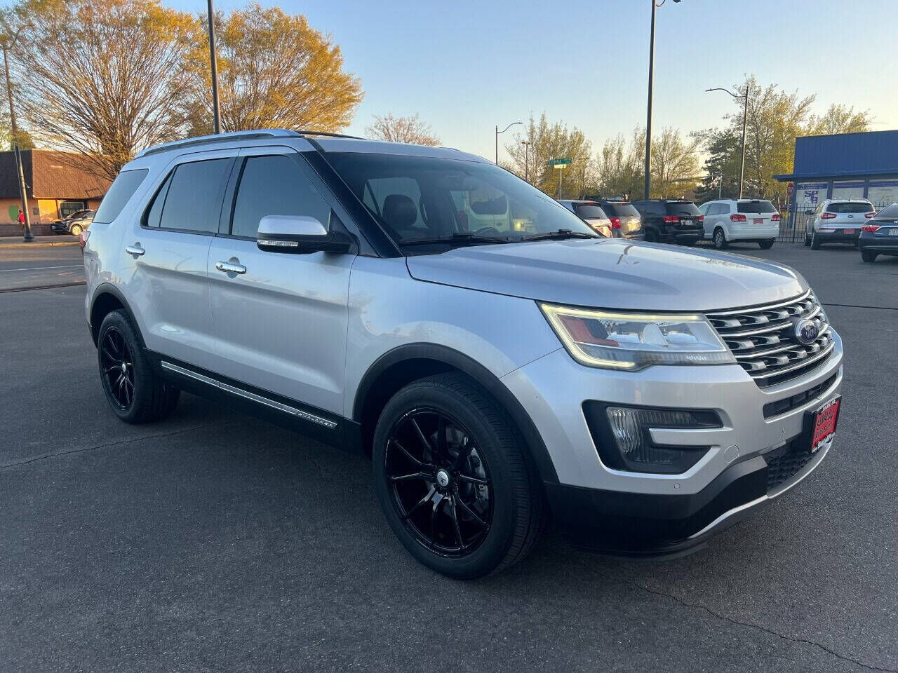 2016 FORD Explorer