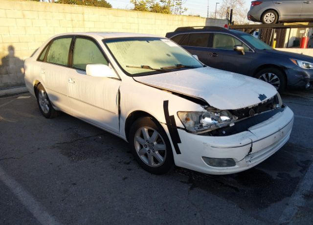 2000 TOYOTA Avalon