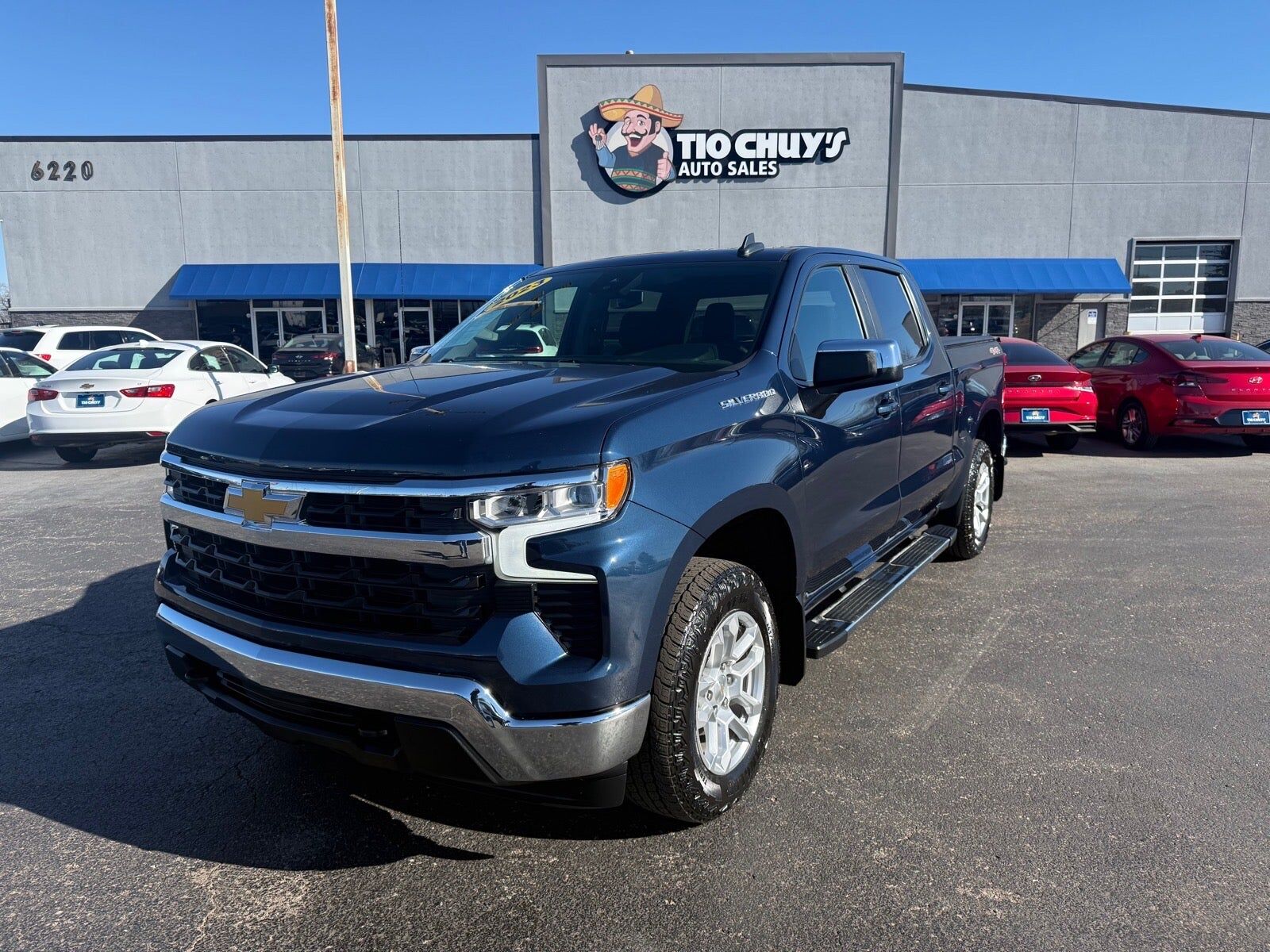 2023 CHEVROLET Silverado