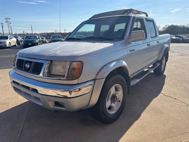 2000 NISSAN Frontier