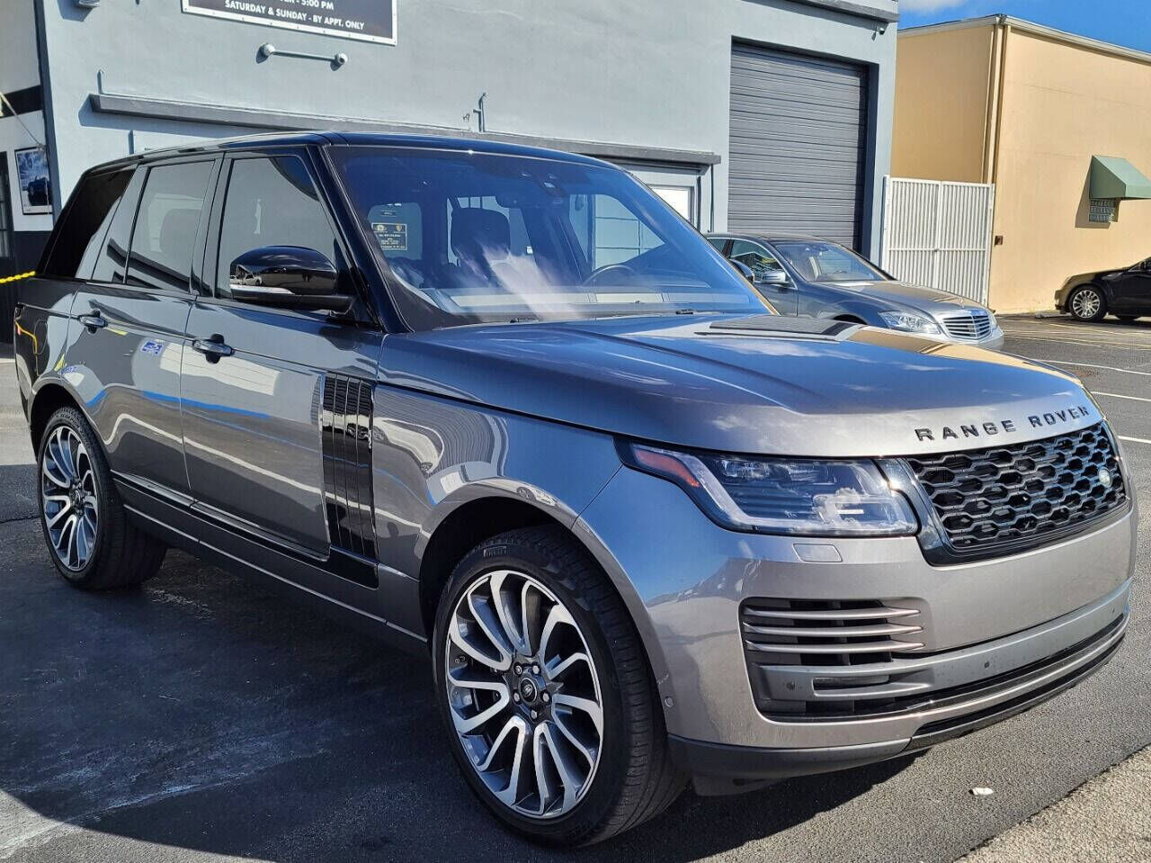 2019 LAND ROVER Range Rover