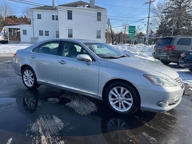 2011 LEXUS ES