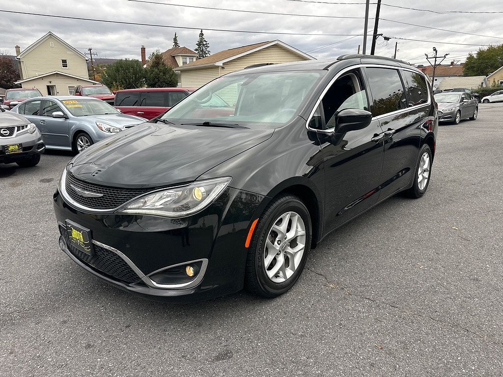 2017 CHRYSLER Pacifica