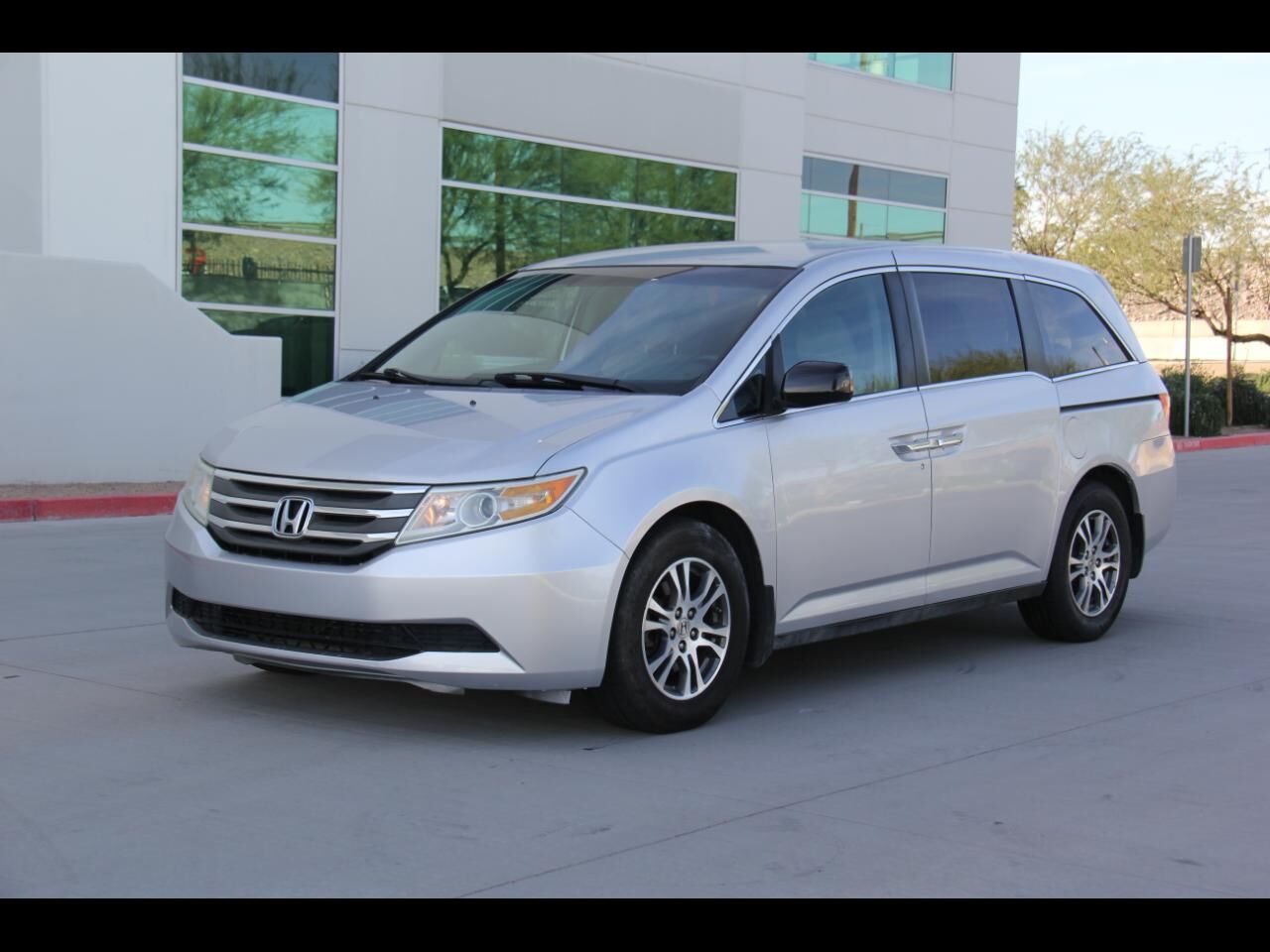 2011 HONDA Odyssey