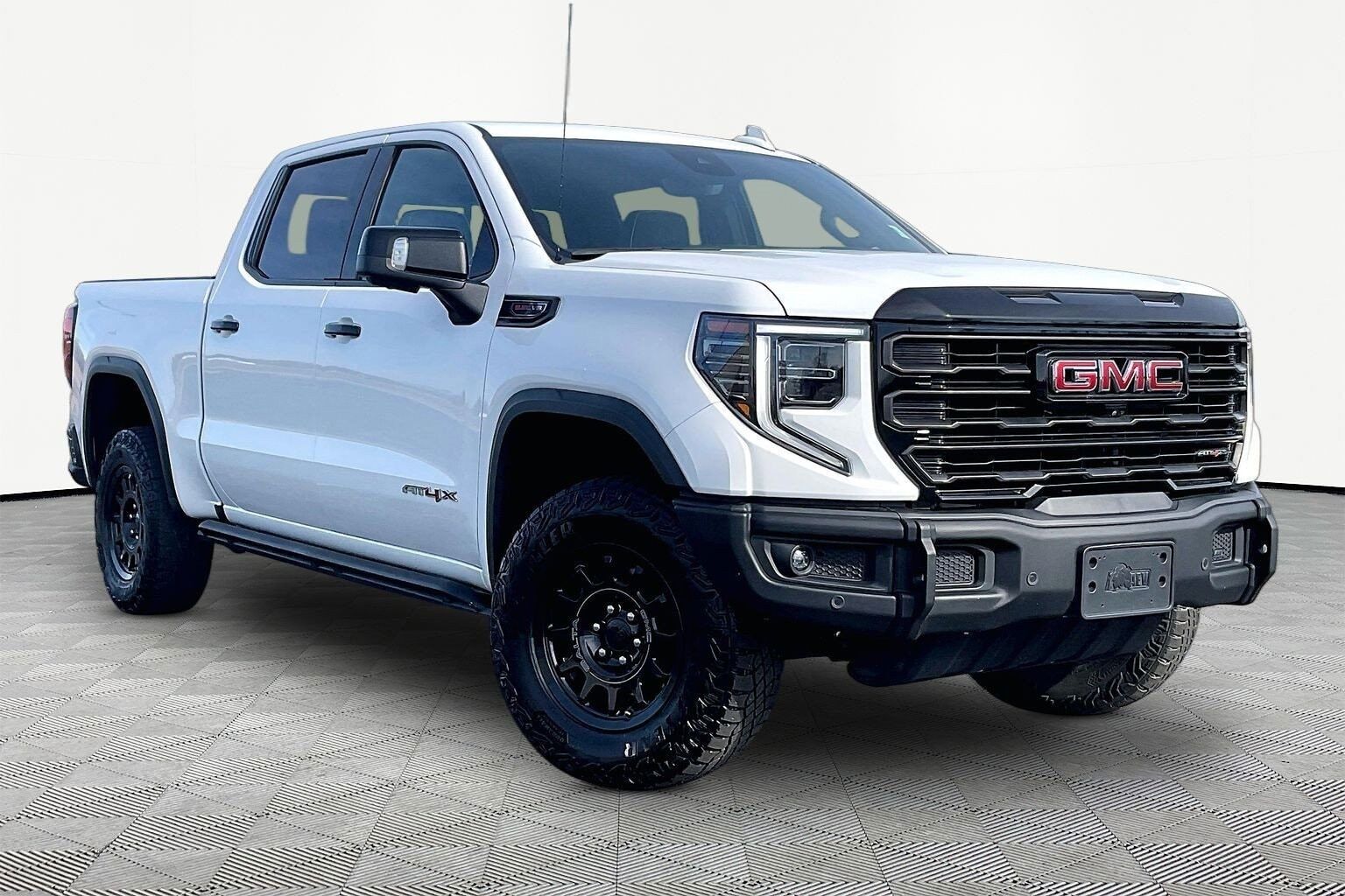 2023 GMC Sierra
