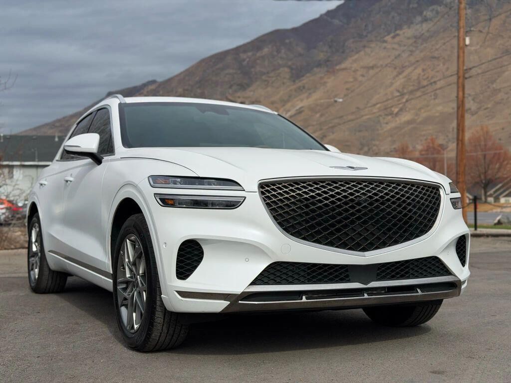 2023 GENESIS GV70