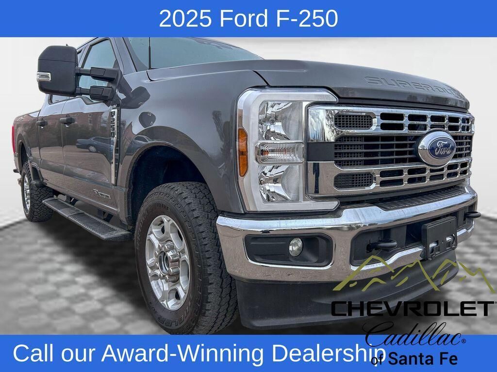 2025 FORD F-250