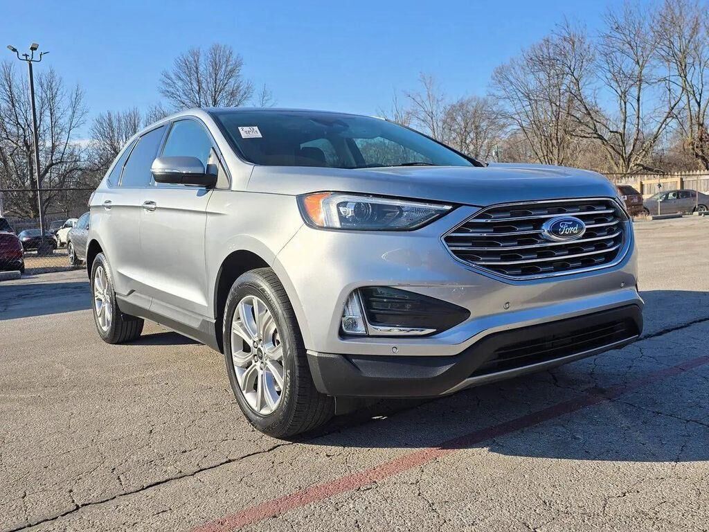 2024 FORD Edge