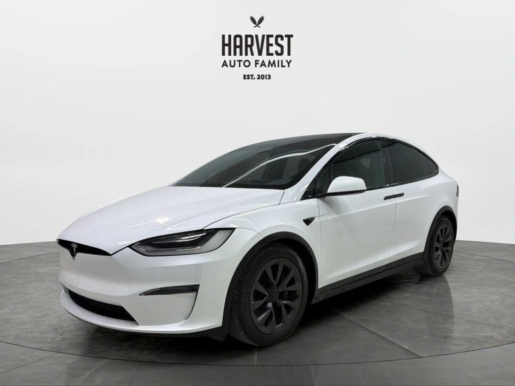 2023 TESLA Model X