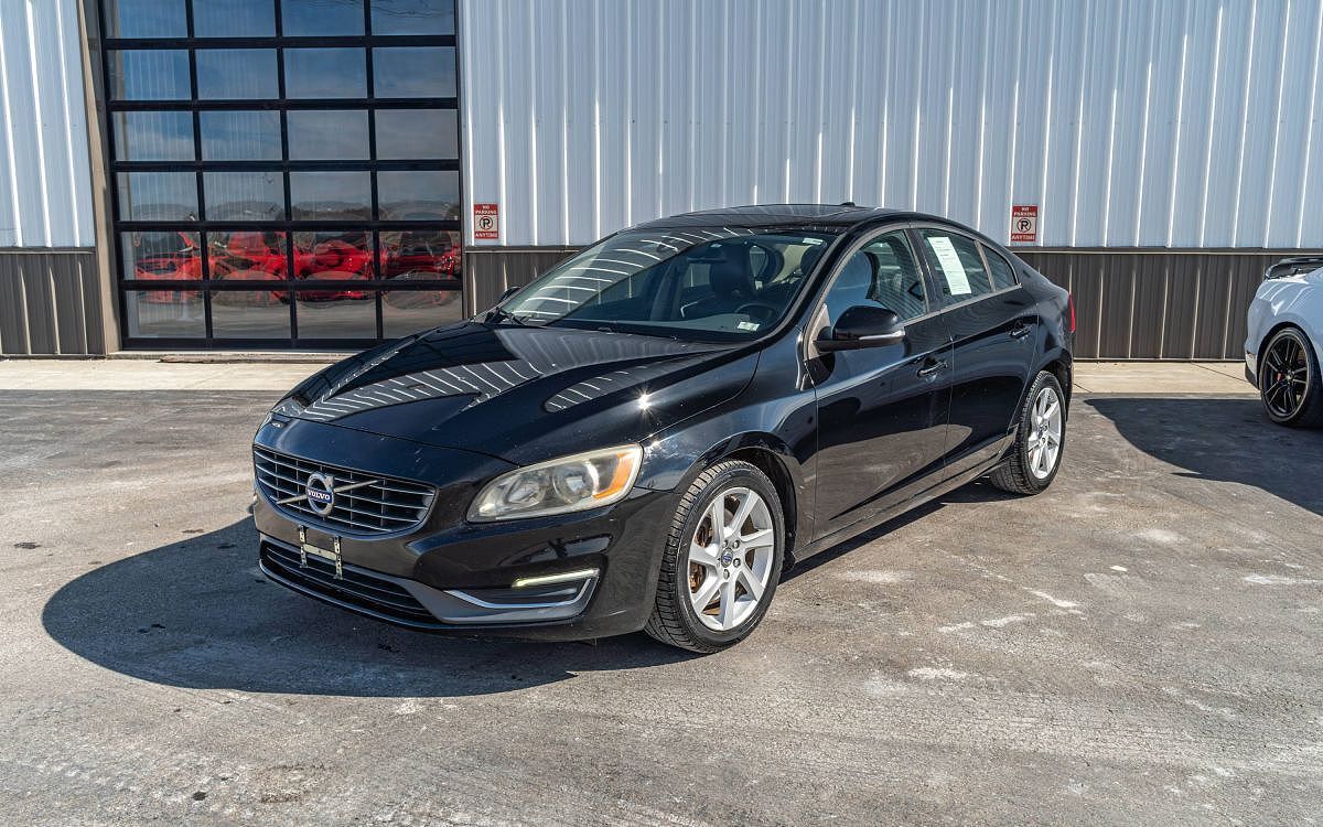 2014 VOLVO S60