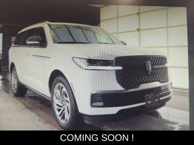 2025 LINCOLN Navigator