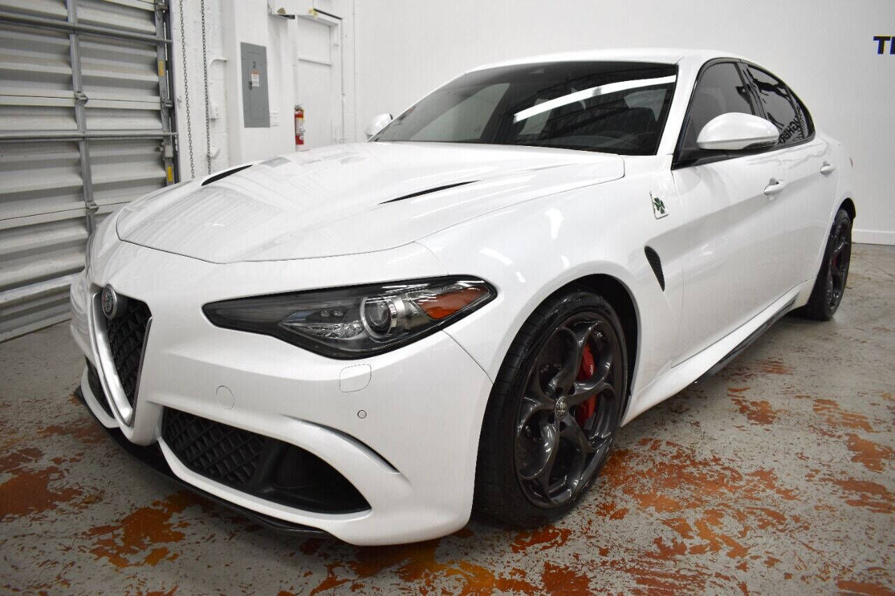 2017 ALFA ROMEO Giulia