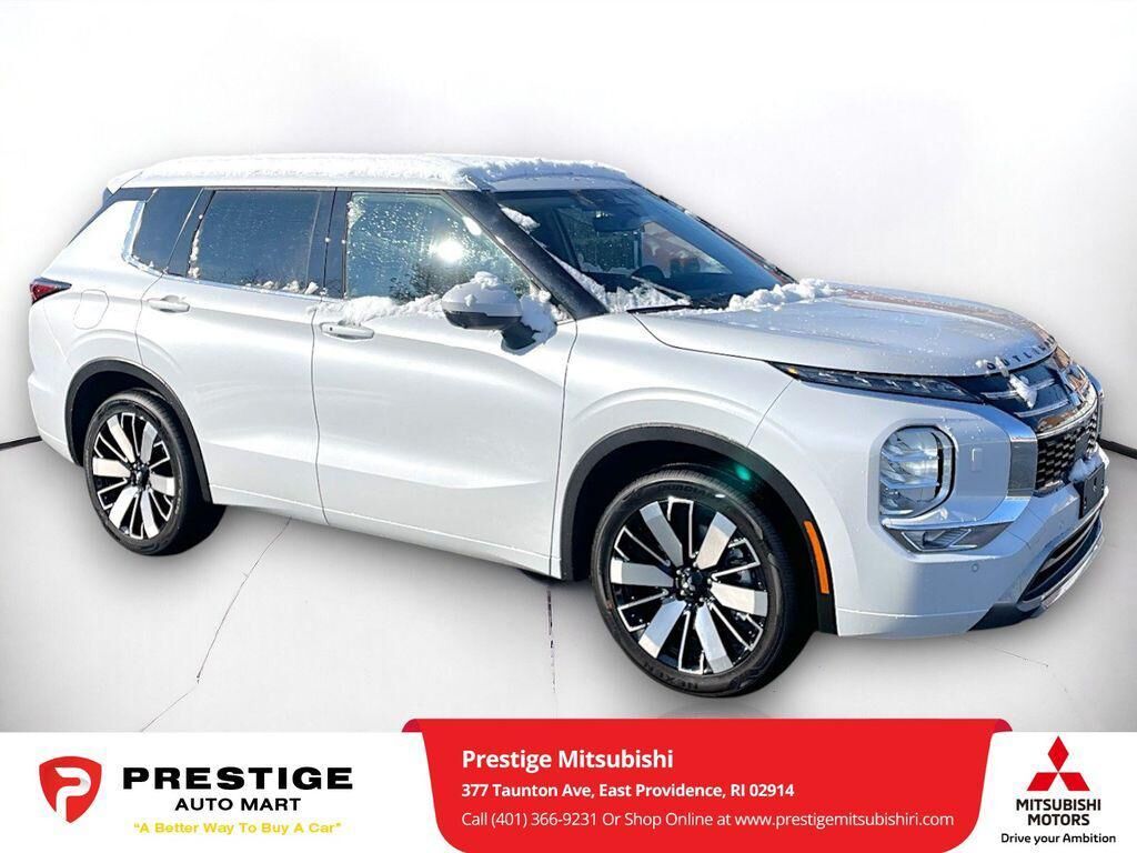2026 MITSUBISHI Outlander