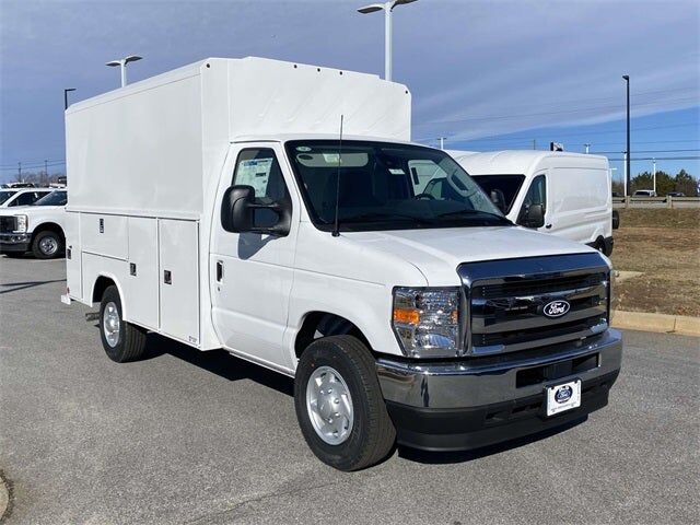 2026 FORD E-350