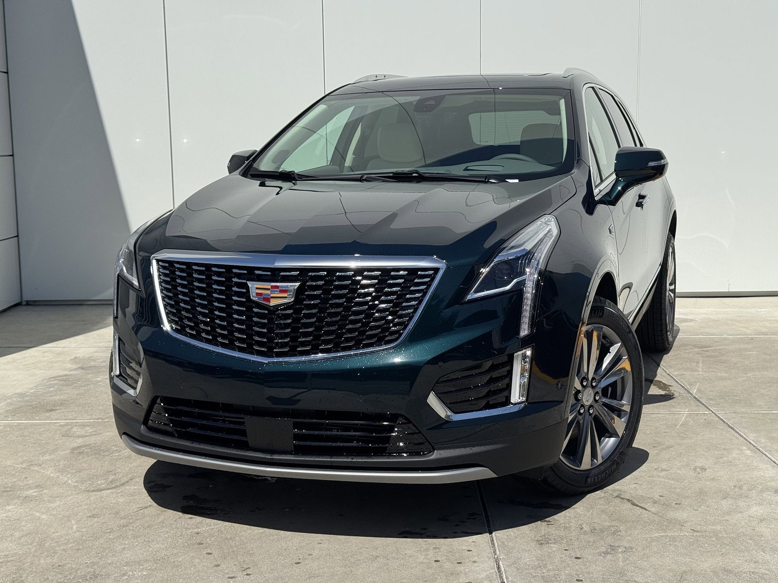 2025 CADILLAC XT5