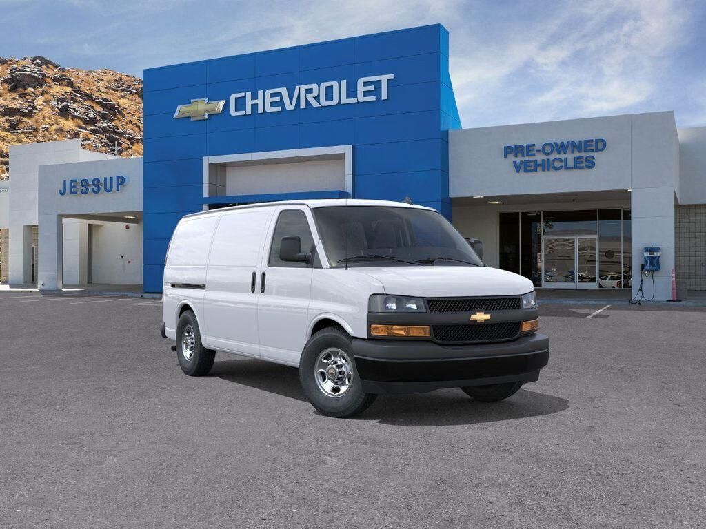 2026 CHEVROLET Express