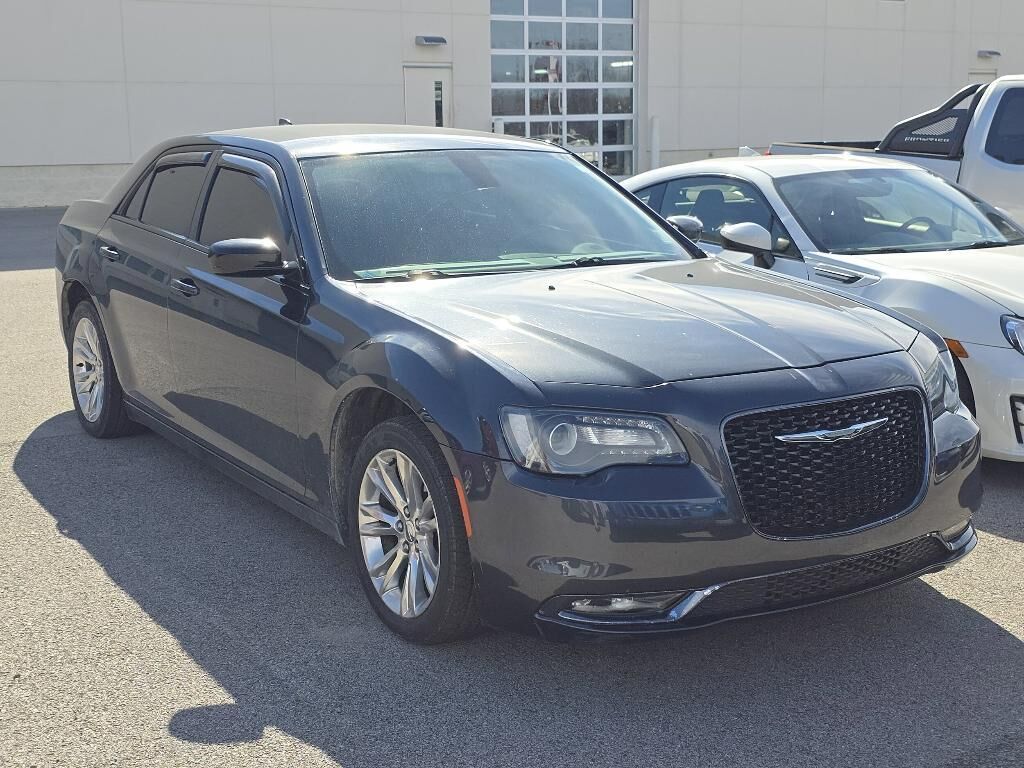 2018 CHRYSLER 300