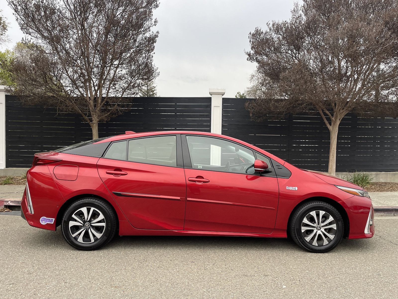 2018 TOYOTA Prius