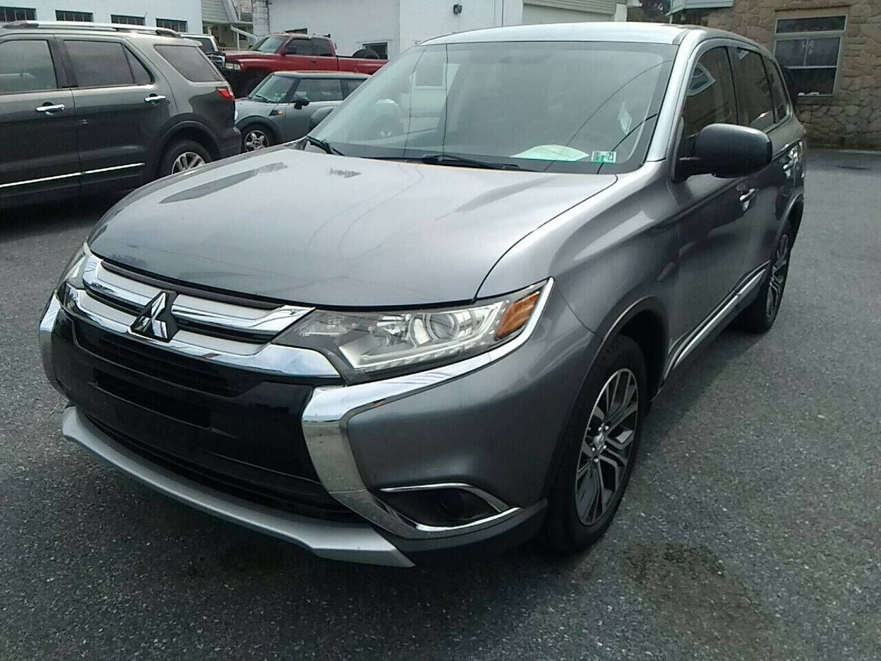 2017 MITSUBISHI Outlander
