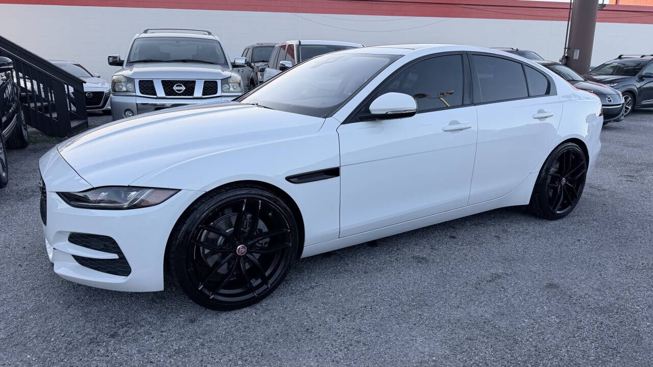 2020 JAGUAR XE