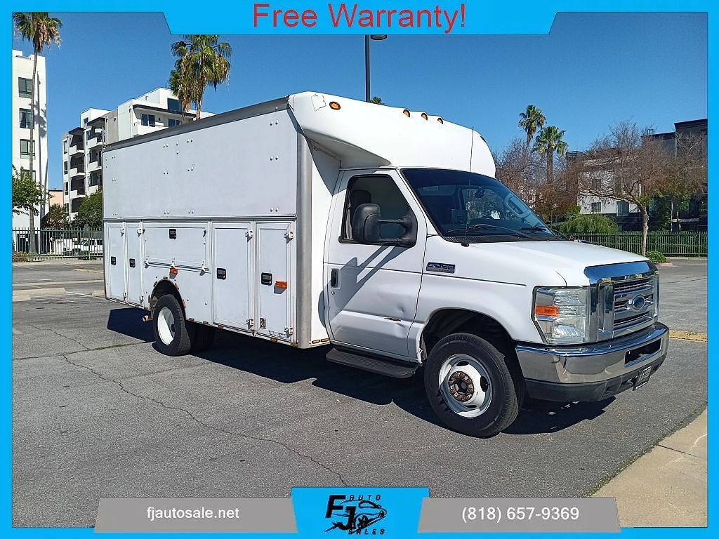 2013 FORD E-450