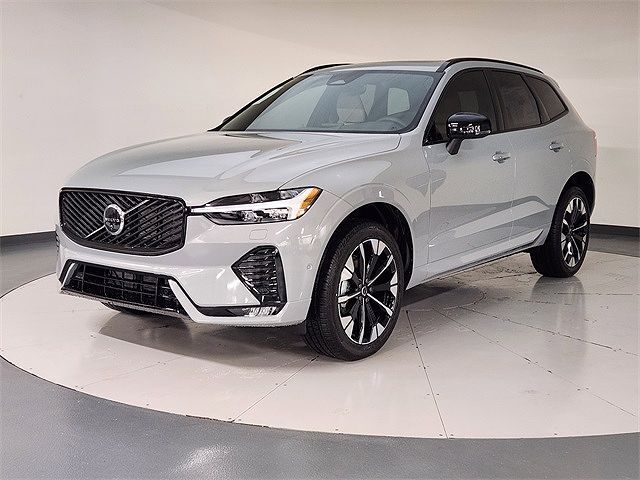 2026 VOLVO XC60