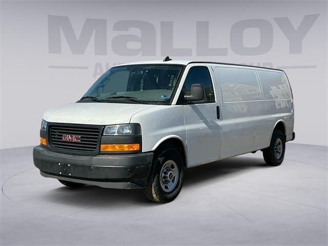 2023 GMC Savana