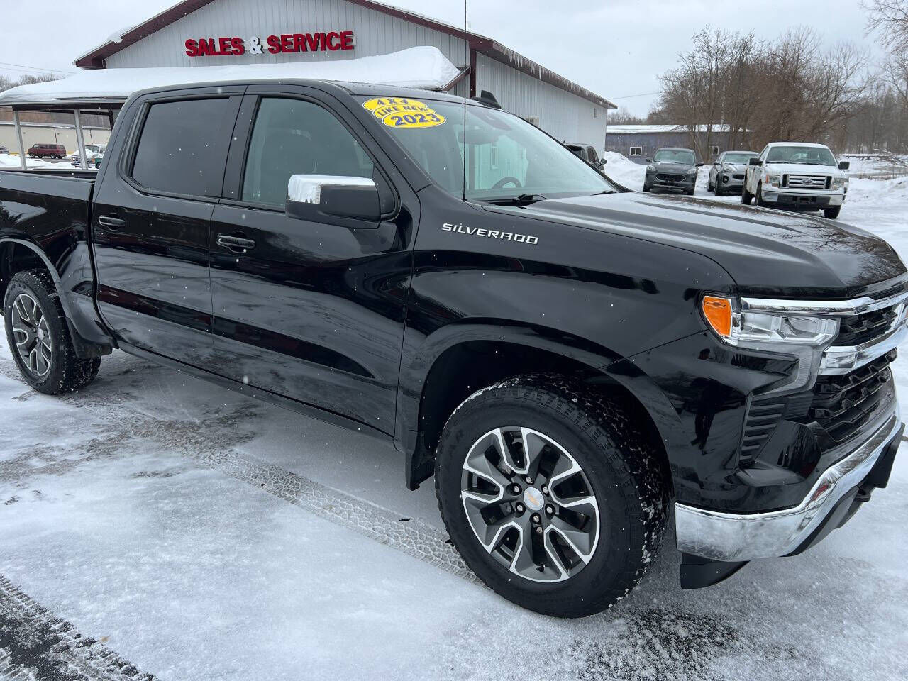 2023 CHEVROLET Silverado