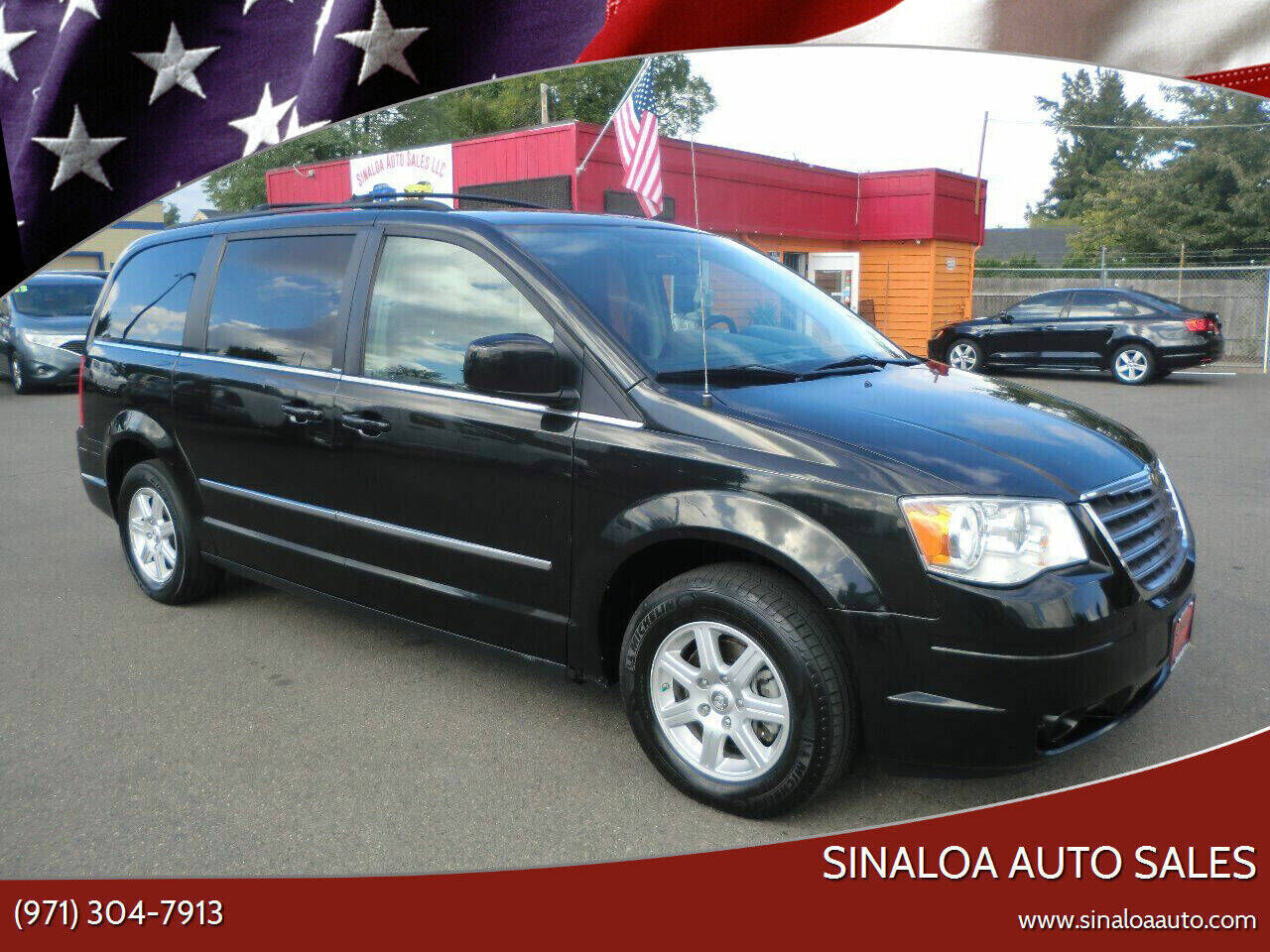 2010 CHRYSLER Town and Country