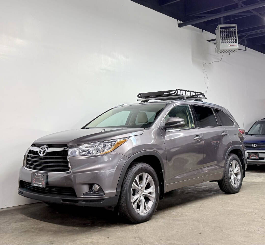 2015 TOYOTA Highlander