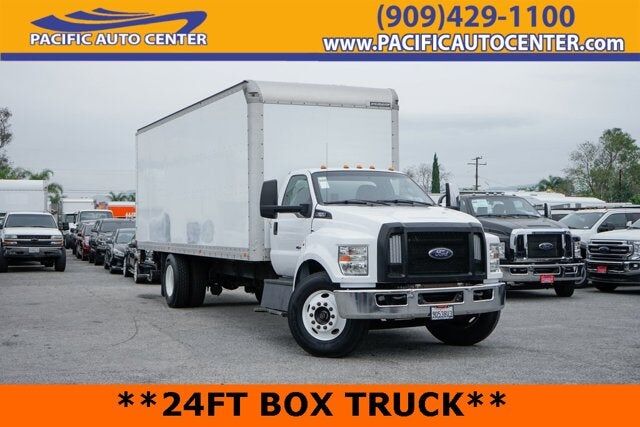 2017 FORD F-650