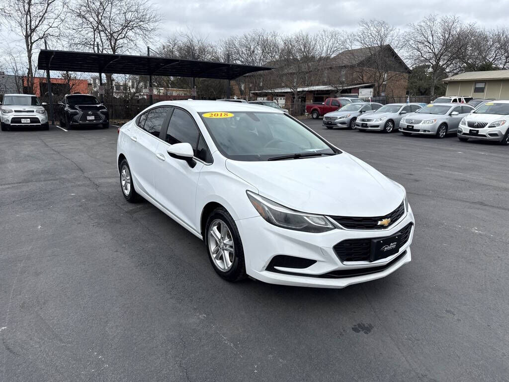 2018 CHEVROLET Cruze