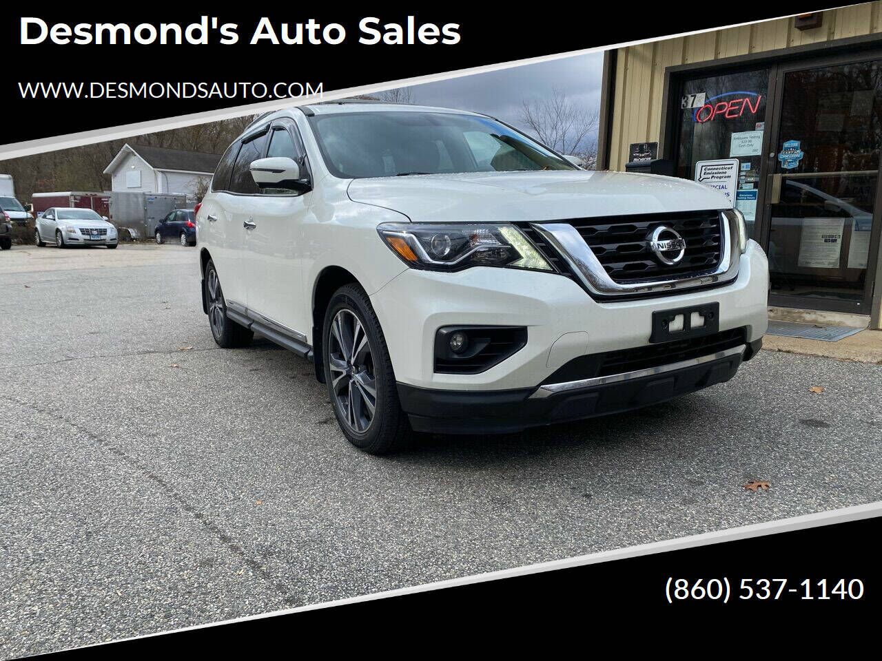 2017 NISSAN Pathfinder