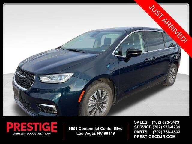 2024 CHRYSLER Pacifica