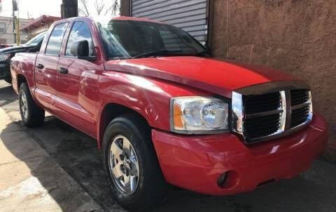 2005 DODGE Dakota