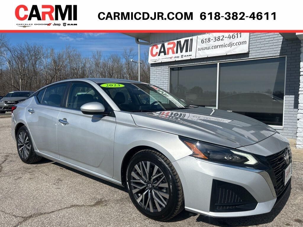 2023 NISSAN Altima