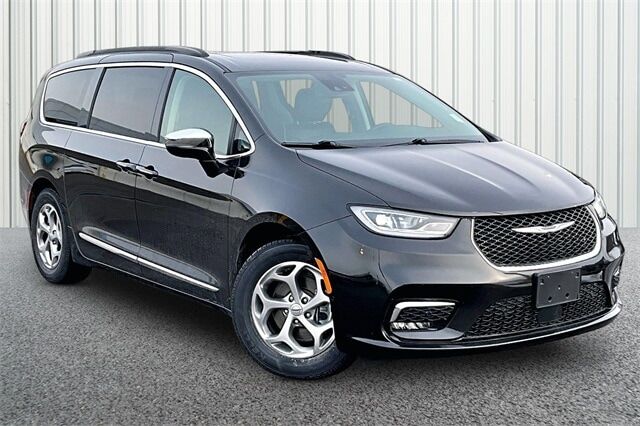 2022 CHRYSLER Pacifica