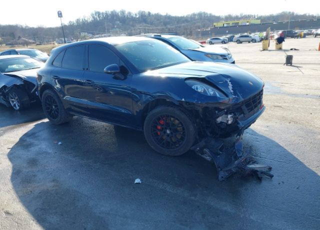 2016 PORSCHE Macan