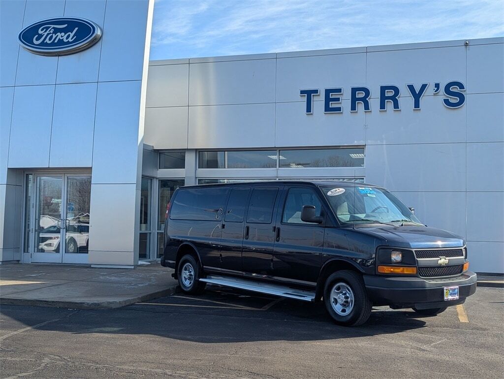 2014 CHEVROLET Express